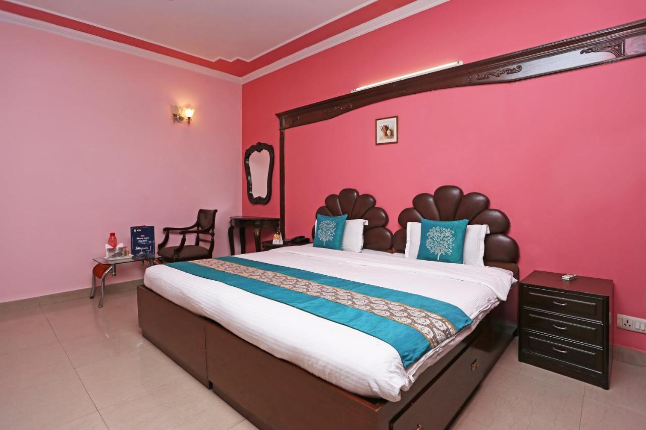Oyo Near Mg Road Near Aravali Biodiversity Park Gurgaon Exterior photo